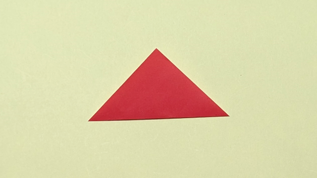 三角におりました